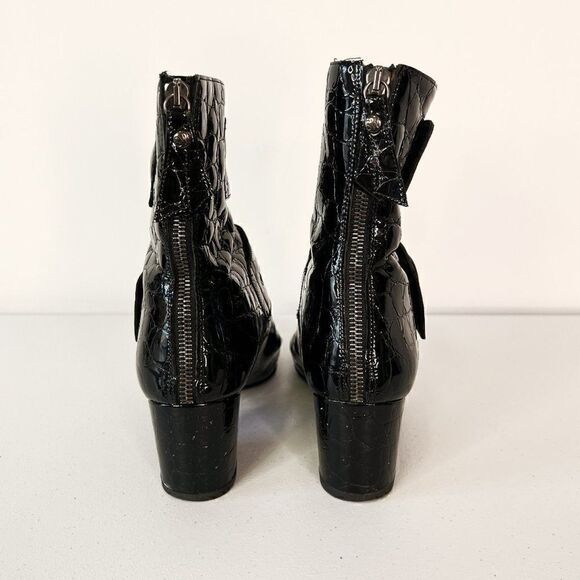 Stuart Weitzman Black Patent Croc Embossed Block Heel Ankle Boots - Picture 4 of 8